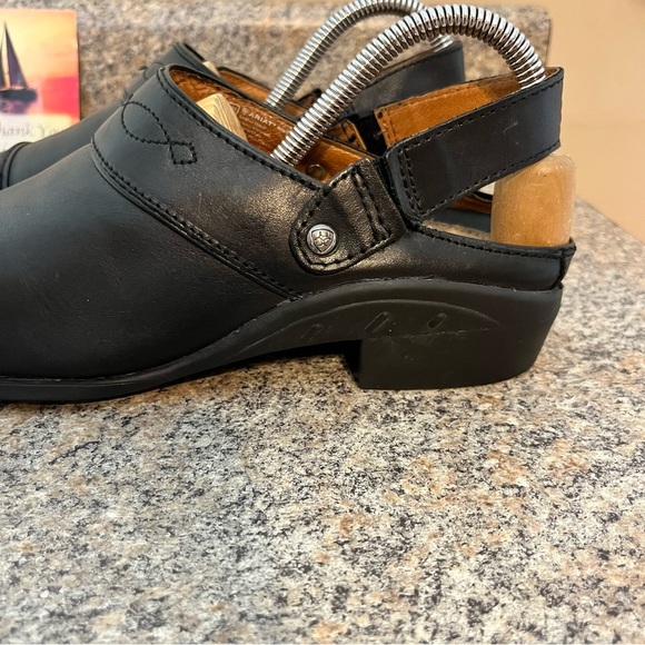 Ariat Sport Mules Heels Black Leather Heel Strap‎ Pointed Toe shoes 8 B (Bin#5) - Picture 2 of 11